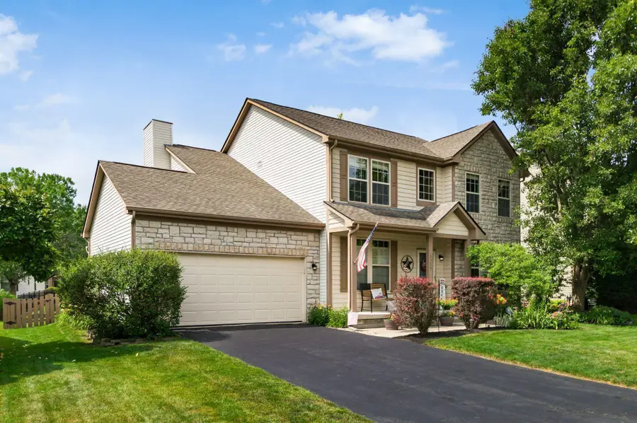 6025 Manshire Court, Galloway, OH 43119 - #2