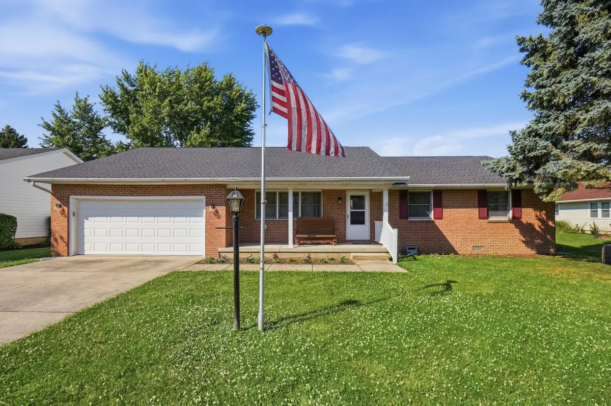 401 Kimberly Drive, Washington Court House, OH 43160 - #1