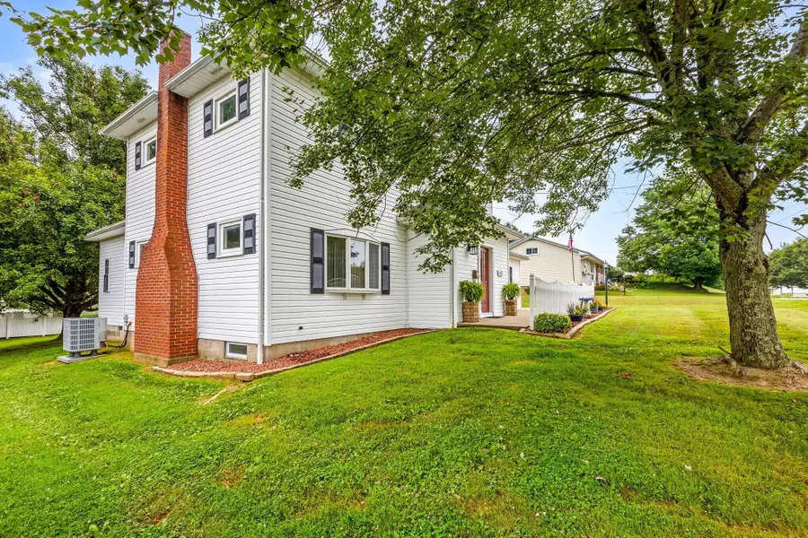 113 Long Street, New Lexington, OH 43764 - #3