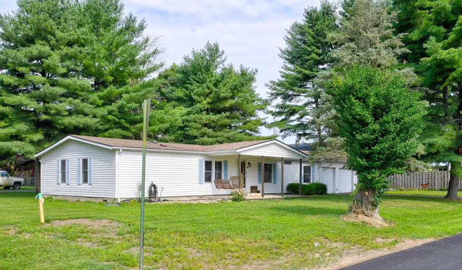 94 Market Street, Carroll, OH 43112 - #2