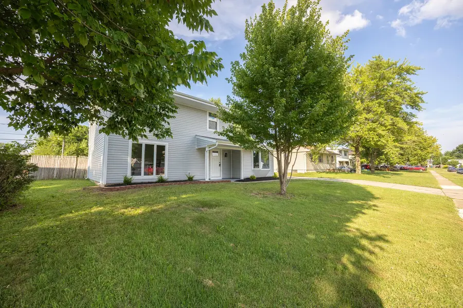 876 Grenada Road, Columbus, OH 43207 - #3