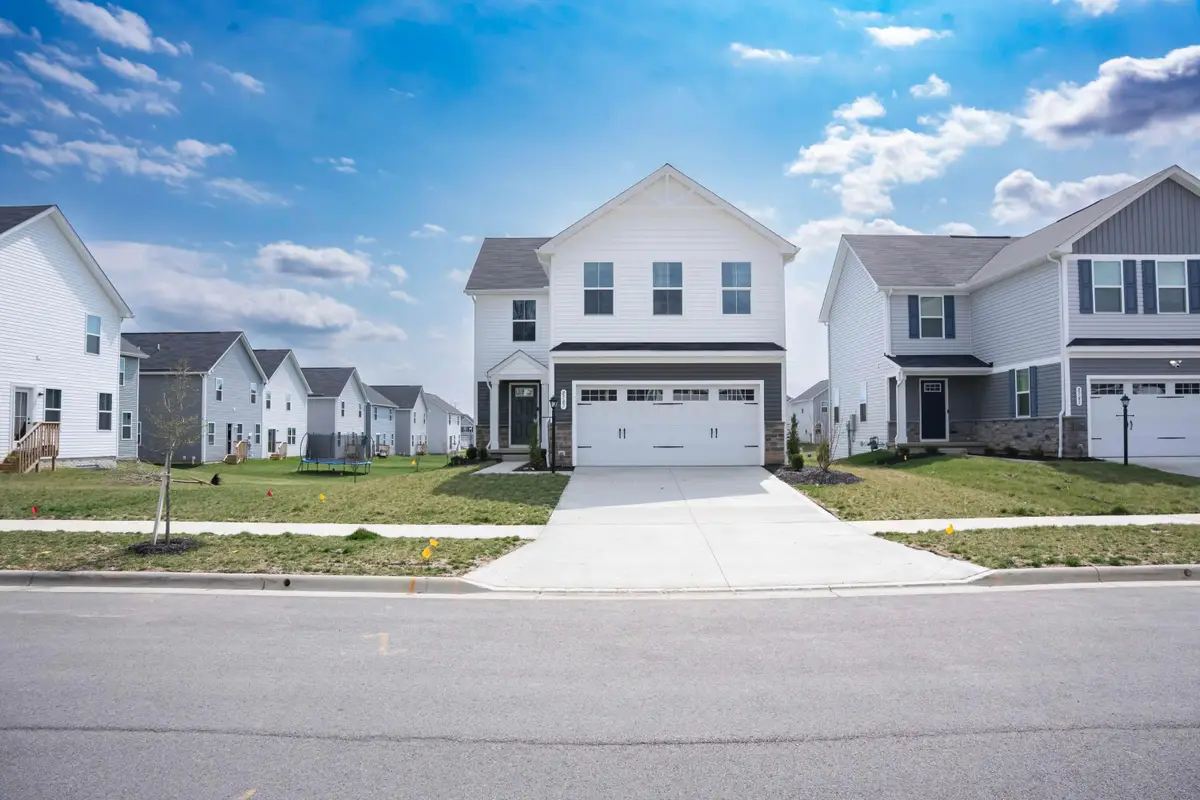 8587 Erie Loop, Canal Winchester, OH 43110 - #1