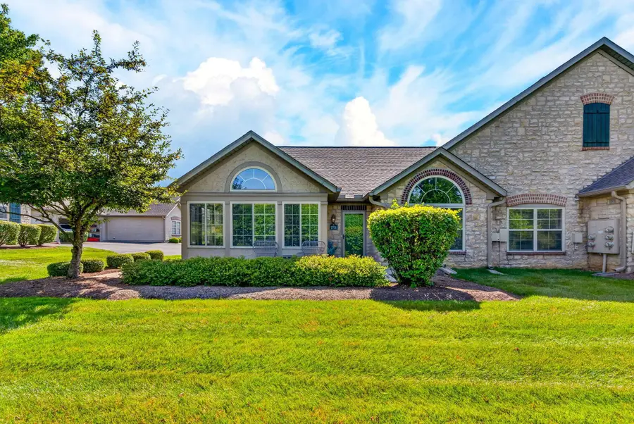 7771 Red Maple Place, Westerville, OH 43082 - #2