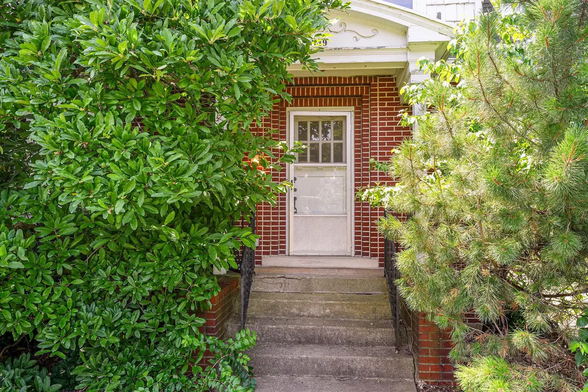 549 E North Broadway Street, Columbus, OH 43214 - #1