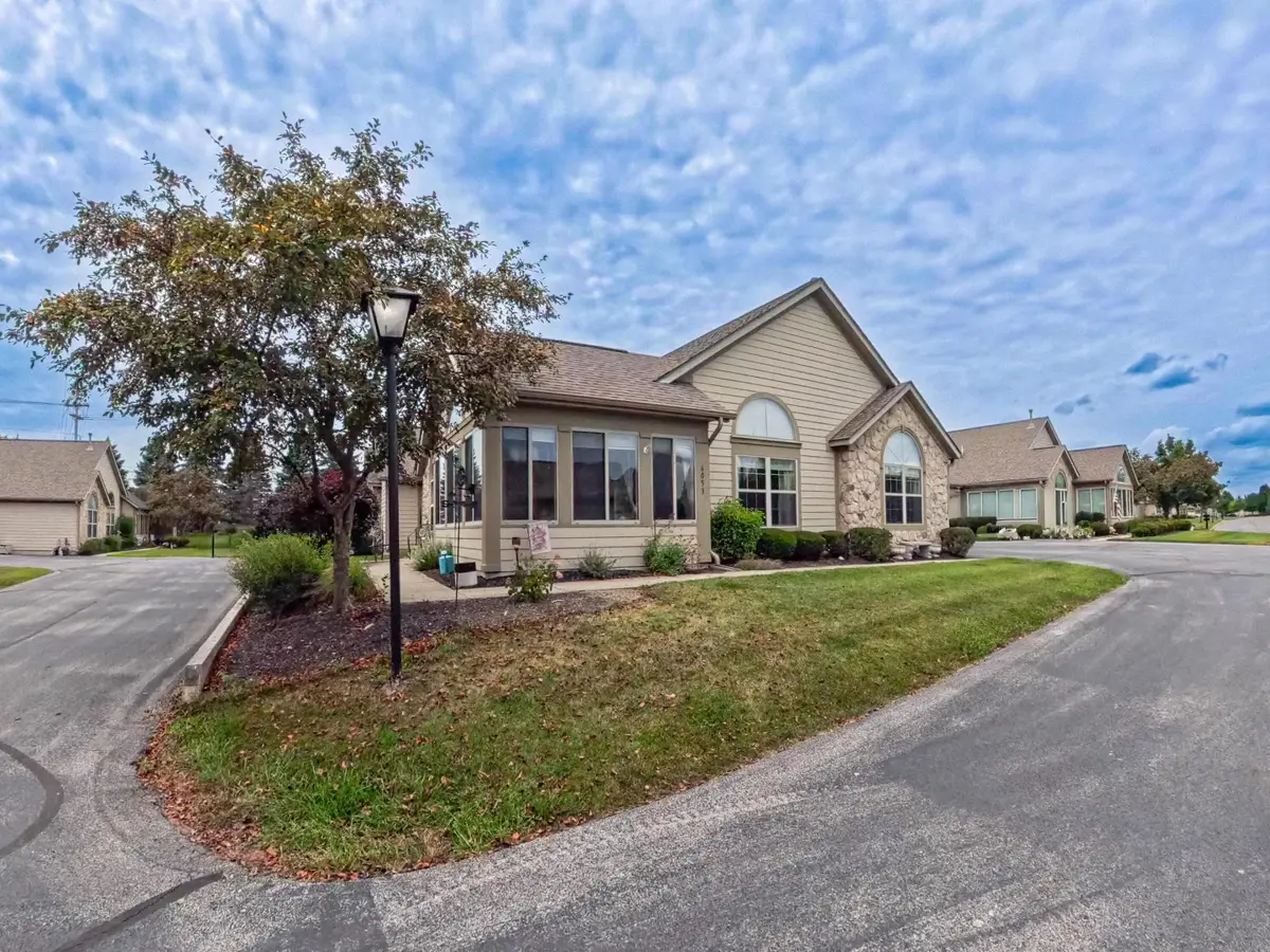 6053 Landings Pond Place, Grove City, OH 43123 - #1