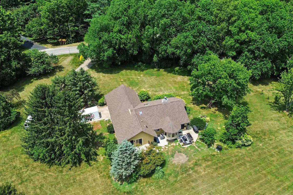 7543 S Bloomfield Royalton Road, Ashville, OH 43103 - #1