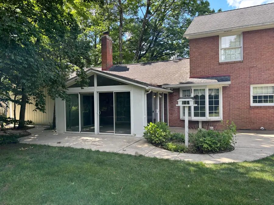 6010 Forestview Drive, Columbus, OH 43213 - #3