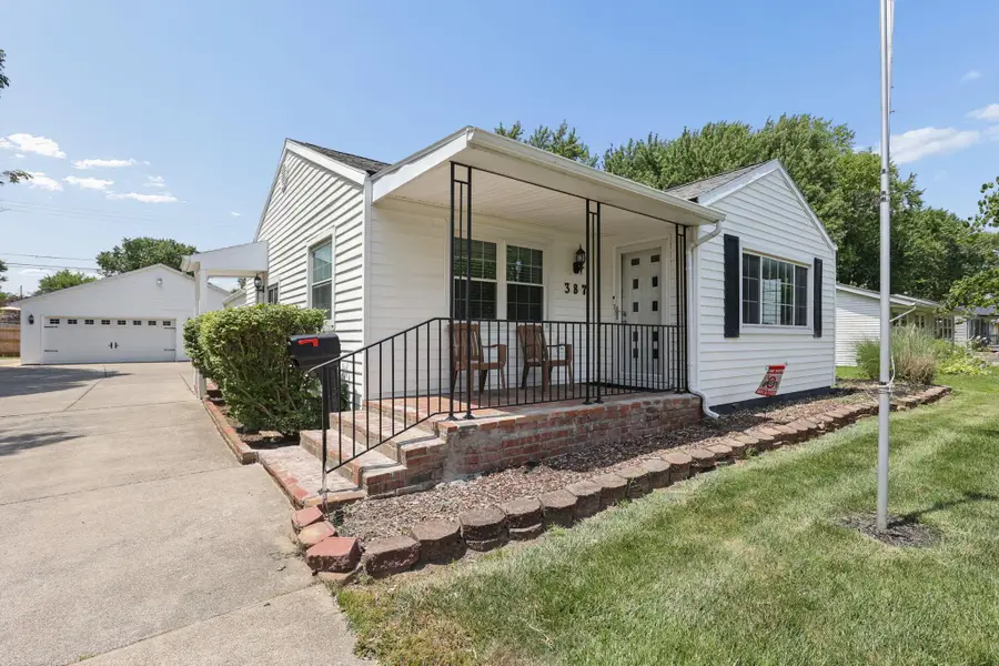 387 Maple Drive, Columbus, OH 43228 - #3