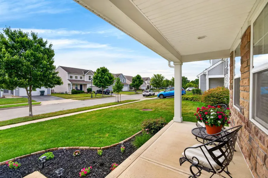 2389 Sky Valley Drive, Grove City, OH 43123 - #3