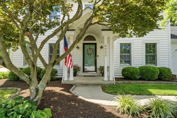 6323 Westbrook Place, Worthington, OH 43085