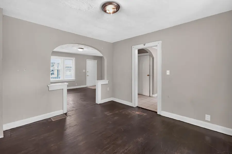 550 Wrexham Avenue, Columbus, OH 43223 - #3