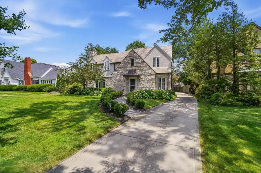 2656 Tremont Road, Upper Arlington, OH 43221 - #3