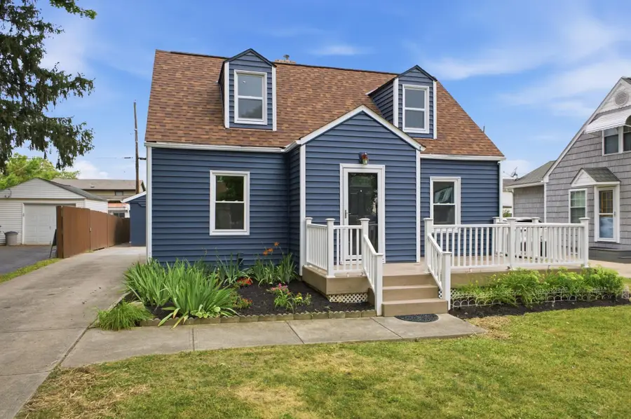 165 Demorest Avenue, Columbus, OH 43204 - #3
