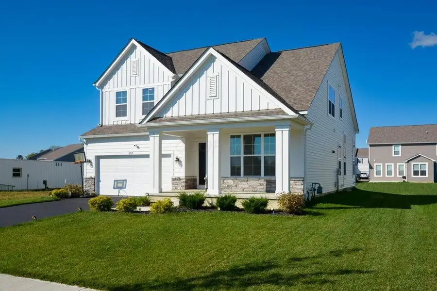 107 Silver Pine Lane, Lewis Center, OH 43035 - #2