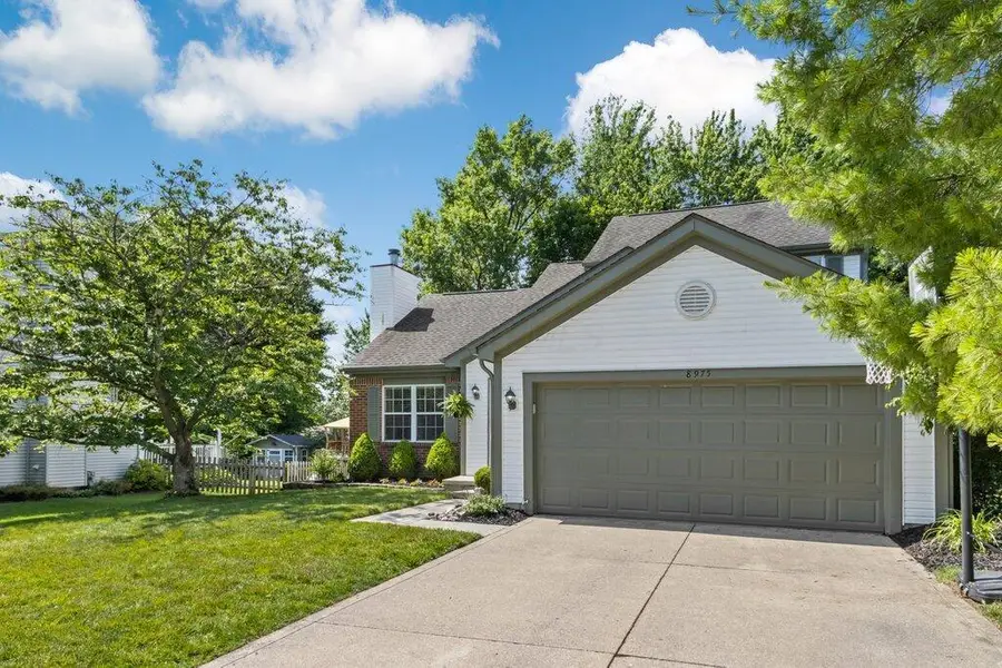 8975 Newmills Lane, Lewis Center, OH 43035 - #3