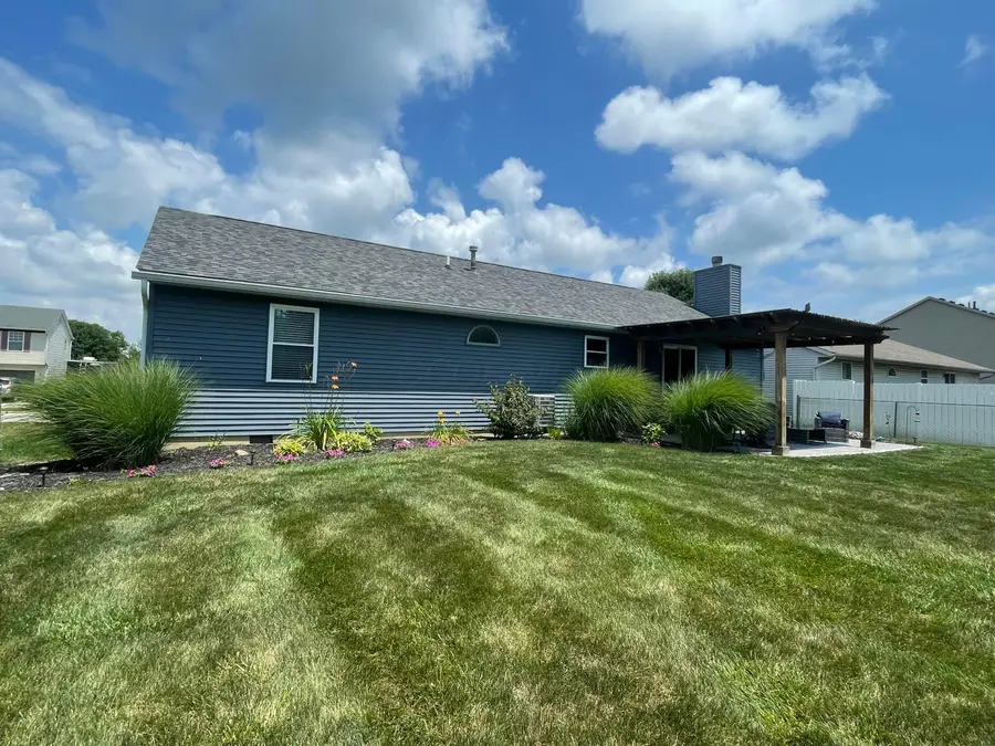 44 Ashton Drive, Ashville, OH 43103 - #2
