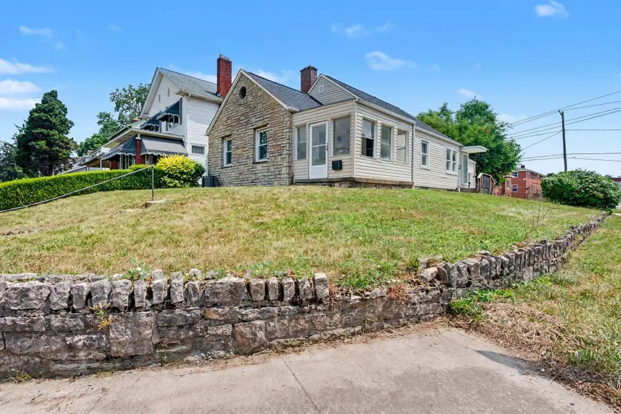 822 Bulen Avenue, Columbus, OH 43205 - #2