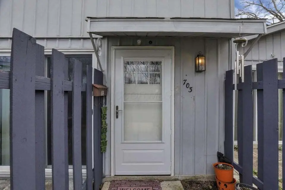 703 Cherry Hollow Road, Columbus, OH 43228 - #1