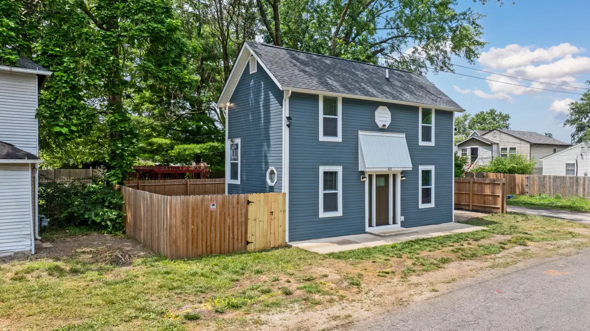 861 N Washington Avenue, Columbus, OH 43201 - #1