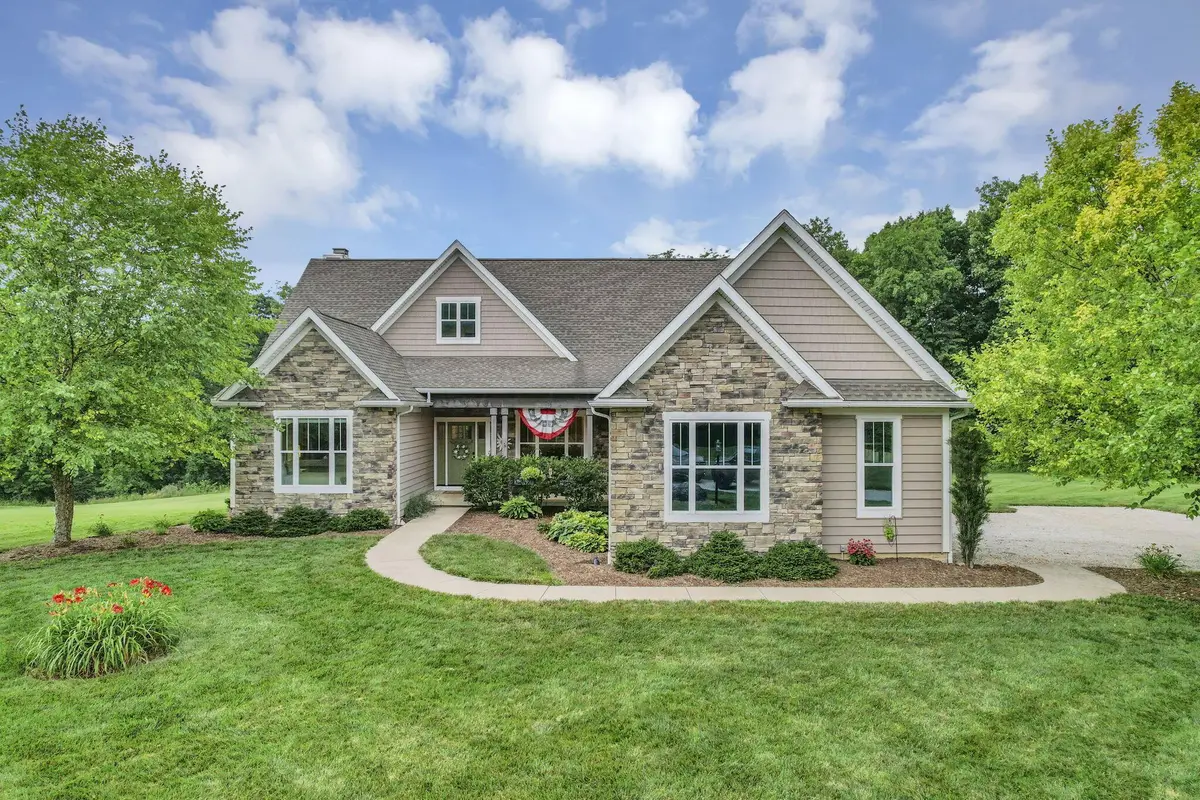 112 Liberty Woods Court Nw, Johnstown, OH 43031 - #1
