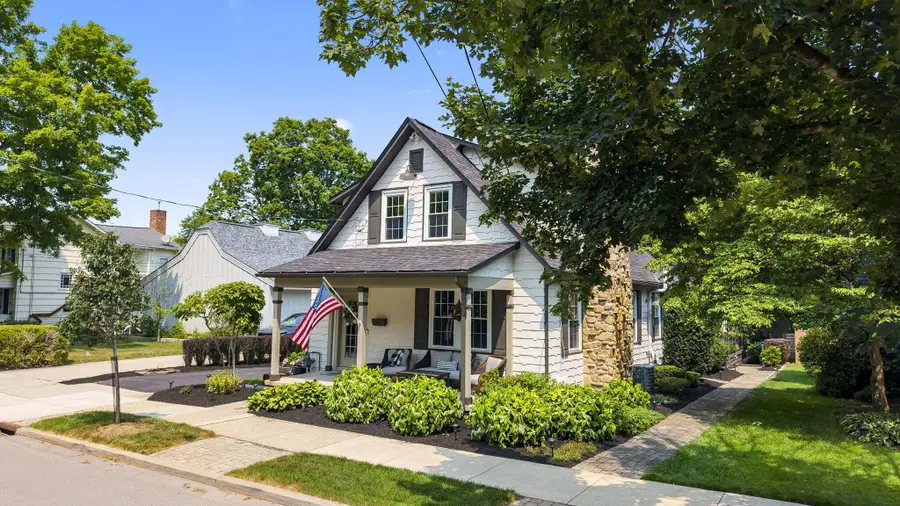216 N Granger Street, Granville, OH 43023 - #3