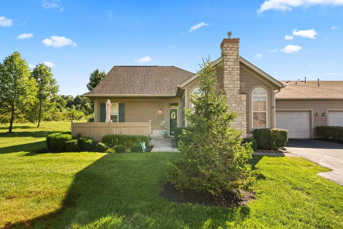 122 Stonegate Drive, Pataskala, OH 43062 - #1