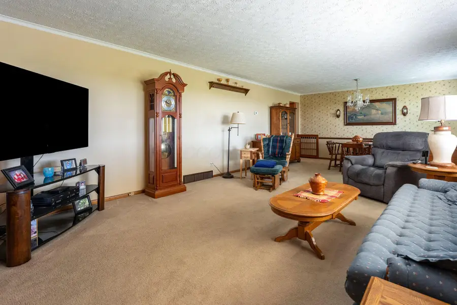 207 Darby Creek Drive, Galloway, OH 43119 - #3