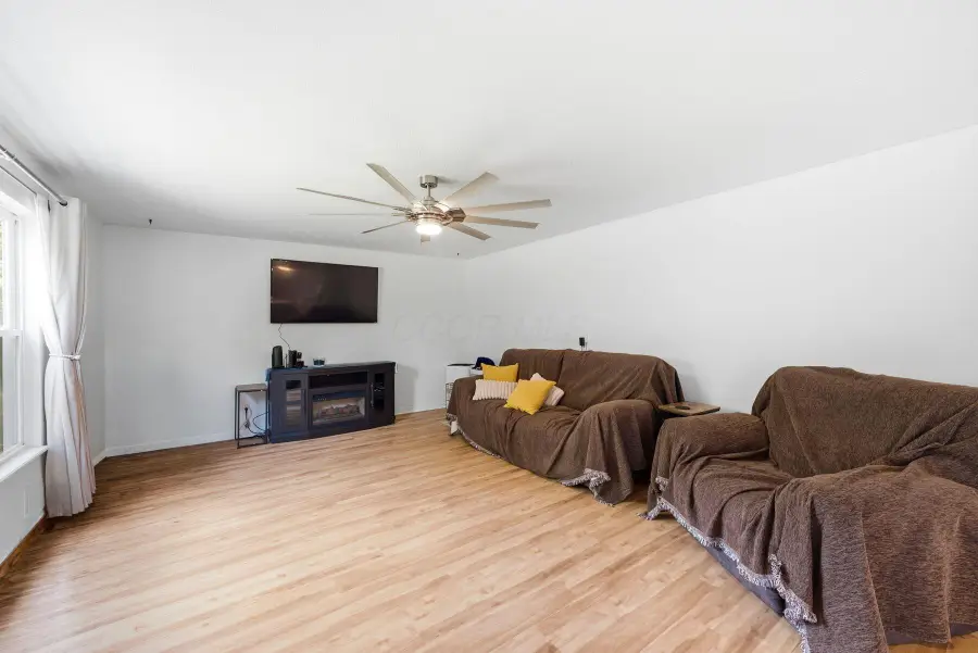 714 Streamwater Drive, Blacklick, OH 43004 - #3