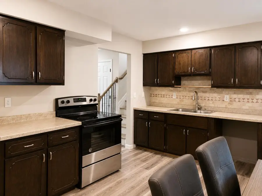2947 Thornell Way, Columbus, OH 43232 - #3