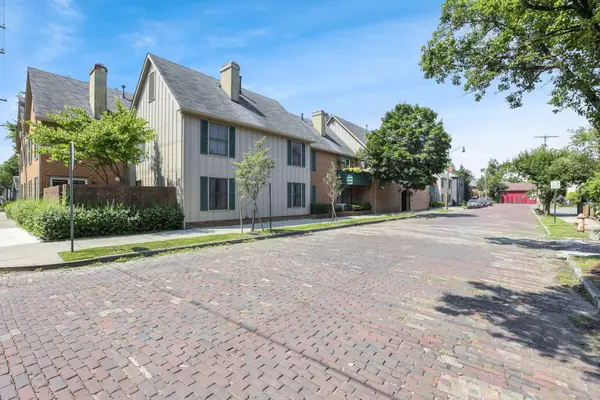 249 E Kossuth Street, Columbus, OH 43206