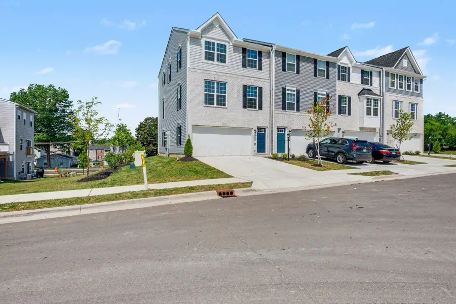 1287 Walsh Drive, Reynoldsburg, OH 43068 - #3