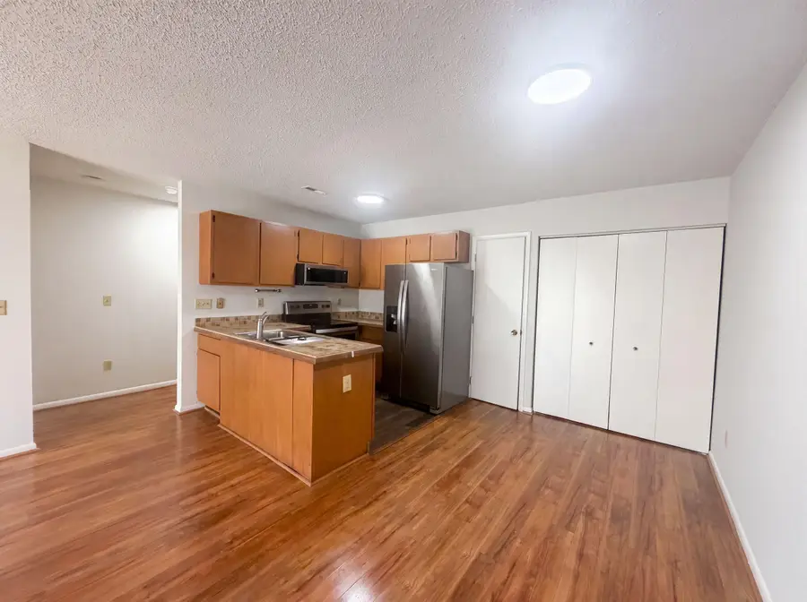 104 Santa Anita Avenue, Newark, OH 43055 - #2