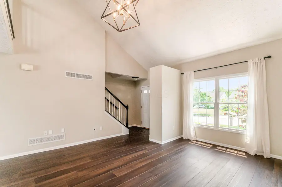8520 Arlen Drive, Blacklick, OH 43004 - #3
