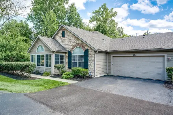 694 Albion Place, Westerville, OH 43082