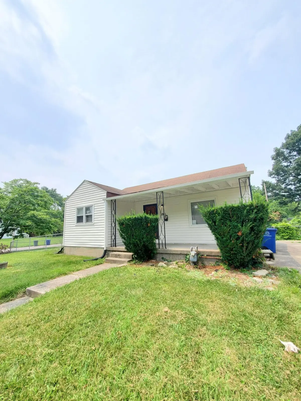 1911 Brentnell Avenue, Columbus, OH 43219 - #1