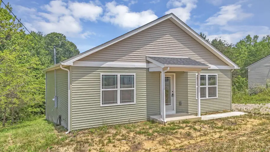 353 Elm Street, New Straitsville, OH 43766 - #2