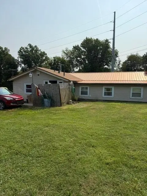 405 N State Street, New Lexington, OH 43764