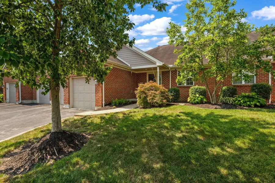7529 Cherry Brook Drive, Reynoldsburg, OH 43068 - #3