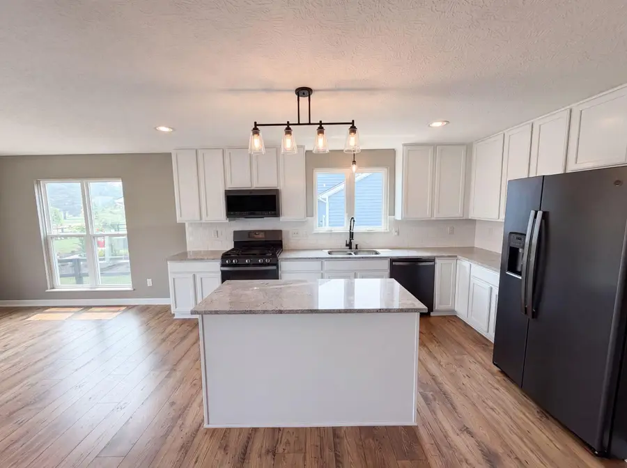 10060 New California Drive, Plain City, OH 43064 - #2
