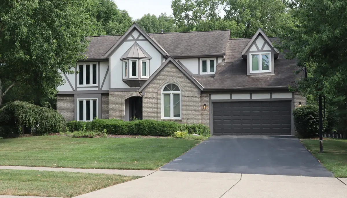 13042 Heatherstone Circle, Pickerington, OH 43147 - #1