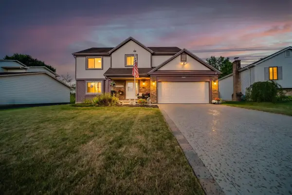 2445 Clover Blossom Court, Grove City, OH 43123