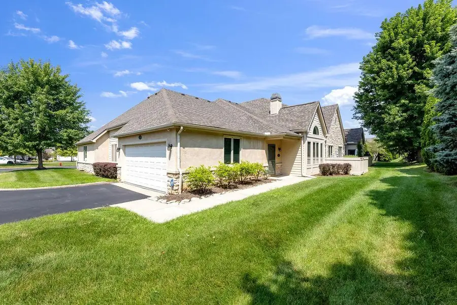 128 Brassic Way, Columbus, OH 43213 - #2