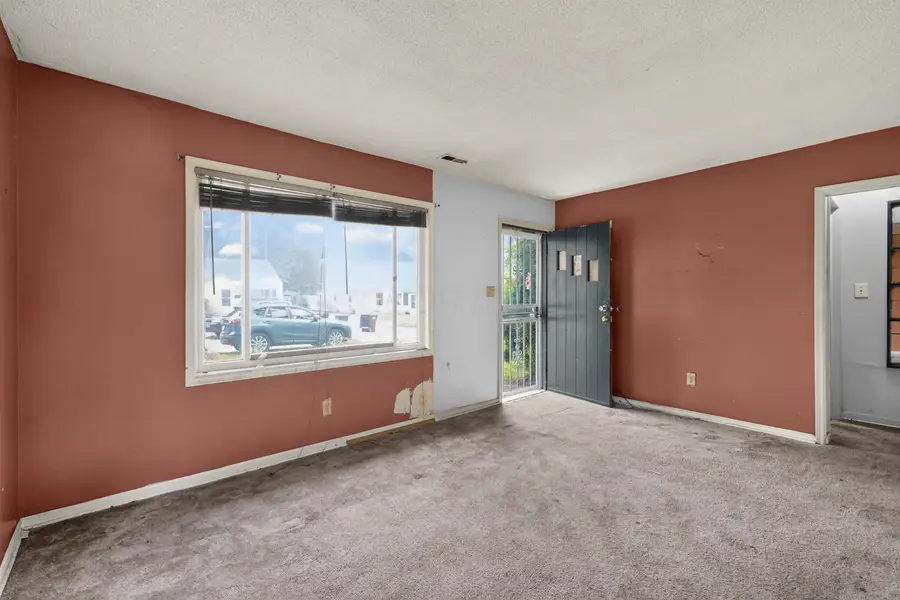 2405 Lindale Road, Columbus, OH 43224 - #3