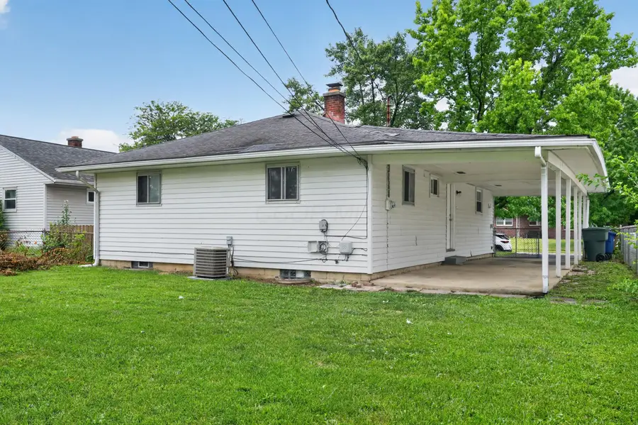 858 W Stephen Drive W, Columbus, OH 43204 - #2