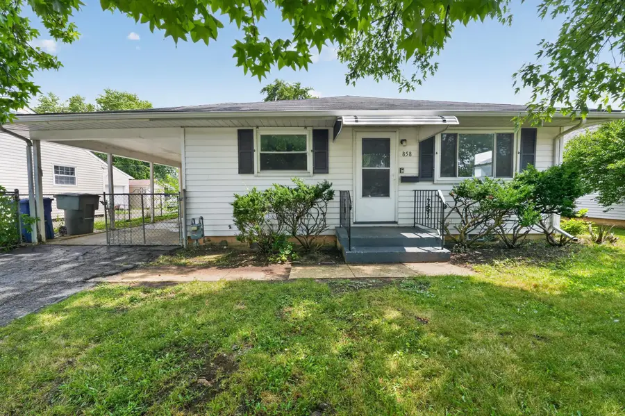 858 W Stephen Drive W, Columbus, OH 43204 - #3