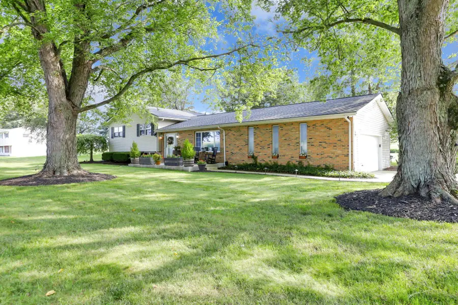 2325 Carroll Southern Road Nw, Carroll, OH 43112 - #3