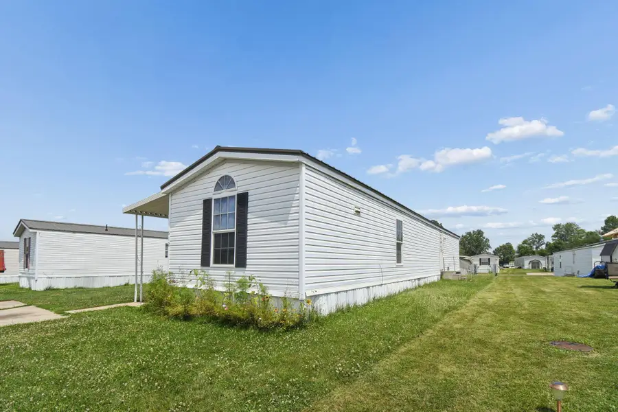 1100 Thornwood Drive Sw, Heath, OH 43056 - #3