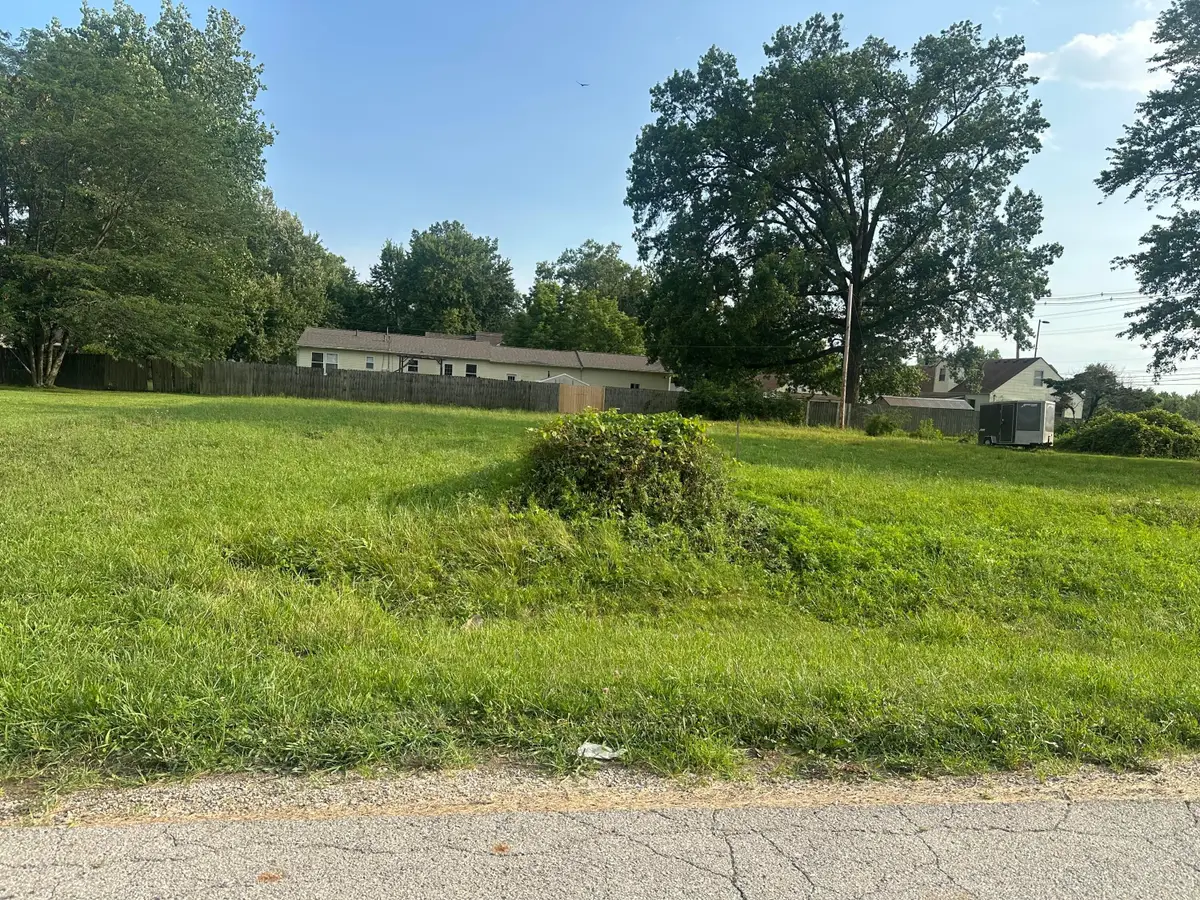 3703 E Genessee Avenue, Columbus, OH 43219 - #1