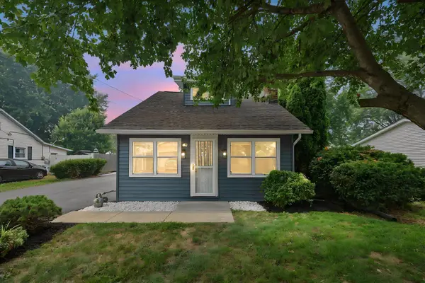 62 Highland Avenue, Buckeye Lake, OH 43008