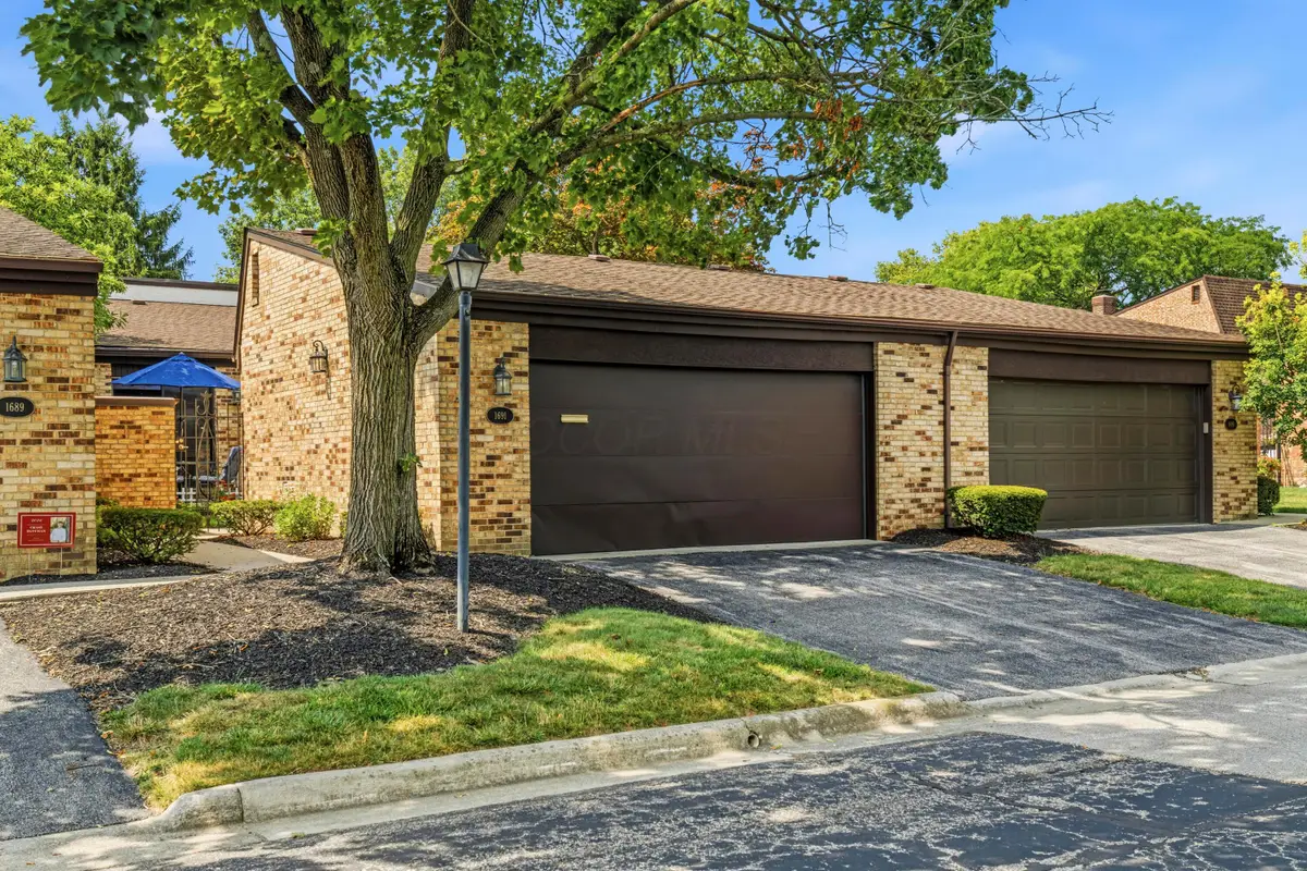 1691 Arlingate Drive N, Upper Arlington, OH 43220 - #1